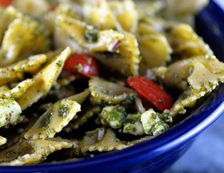 Mediterranean Pesto Pasta